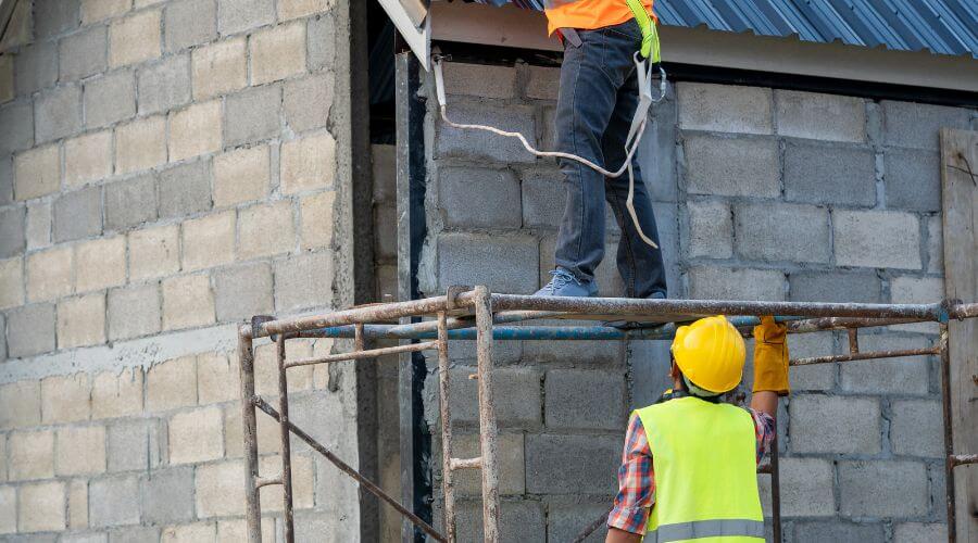 Professional residential roofers in La Salle, IL